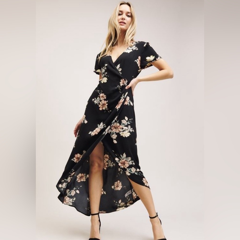 DYNAMITE | Floral Maxi Dress M
